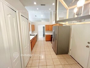 909 Ridge Haven Dr in Brandon, FL - Building Photo - Building Photo
