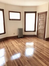 336 Centre St in Boston, MA - Building Photo - Building Photo