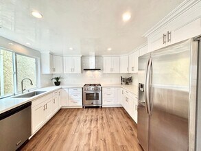 113 Los Robles St in Oxnard, CA - Building Photo - Building Photo