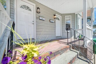 9-11 Winter Hill Rd in Medford, MA - Building Photo - Building Photo