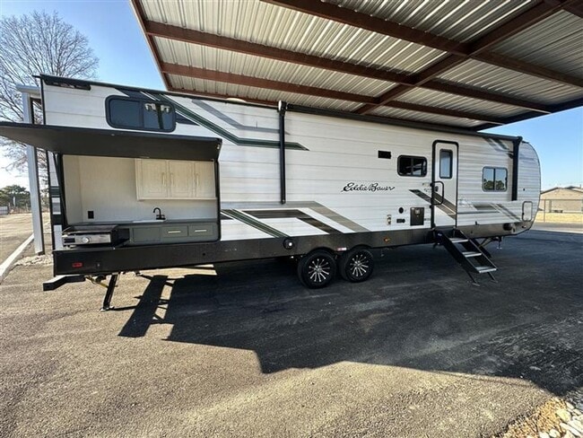 property at 17750 Hwy 155 S