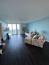 2225 Jimmy Buffett Mem Hwy in Indian Harbour Beach, FL - Building Photo - Building Photo