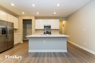 3656 Locust Dr in Danville, IN - Foto de edificio - Building Photo