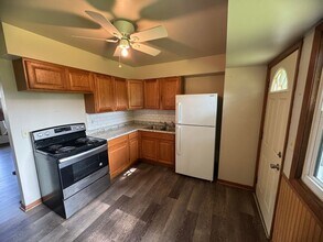 2607-2609 Magnolia Dr in Bettendorf, IA - Building Photo - Building Photo