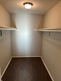 766 Memorial Mews St photo'