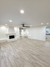 7507 E Highland Ave in Scottsdale, AZ - Foto de edificio - Building Photo