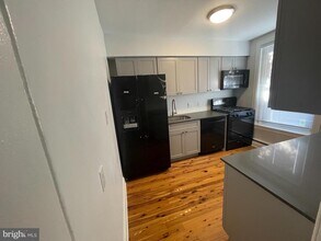 715 S 19th St in Philadelphia, PA - Building Photo - Building Photo