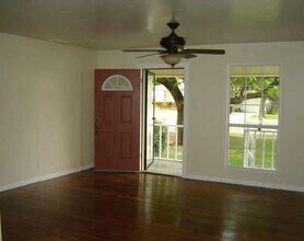 3747 Cortez Dr in Dallas, TX - Building Photo - Building Photo