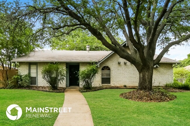 property at 1412 Natchez Dr