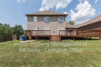 900 Hammock Oak Ln in Lexington, KY - Building Photo - Building Photo