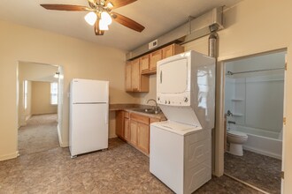 6606 Ballard Ave in Lincoln, NE - Foto de edificio - Building Photo