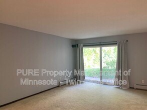 8045 Xerxes Ave S in Minneapolis, MN - Building Photo - Building Photo