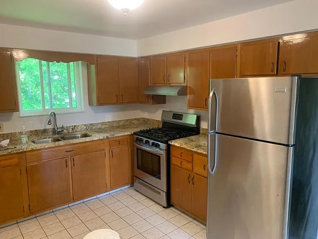 2 Smithfield Rd