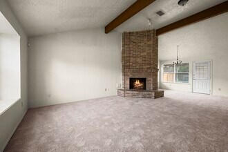 12007 Mountain Ridge Rd in Houston, TX - Building Photo - Building Photo