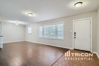 3609 Wedghill Way in Fort Worth, TX - Building Photo - Building Photo