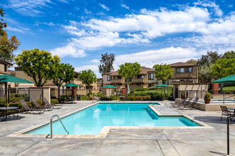 Pheasant Ridge in Rowland Heights, CA - Foto de edificio - Interior Photo