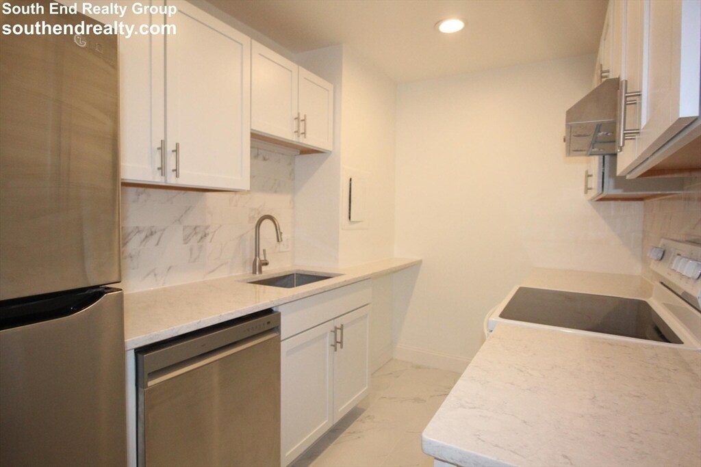277 Beacon St, Unit 2A## in Boston, MA - Building Photo
