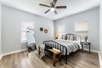 2805 Isabella St in Houston, TX - Building Photo - Building Photo