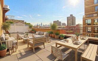 394 E 8th St, Unit 7C in New York, NY - Building Photo