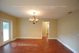 404 W Jersey Ave in Brandon, FL - Building Photo - Building Photo