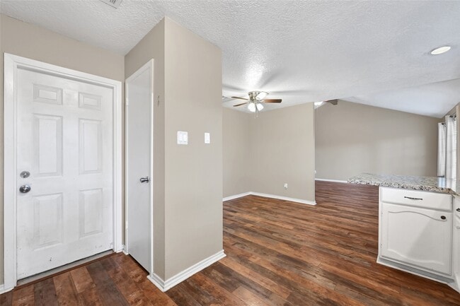 property at 10007 Oakmont Dr