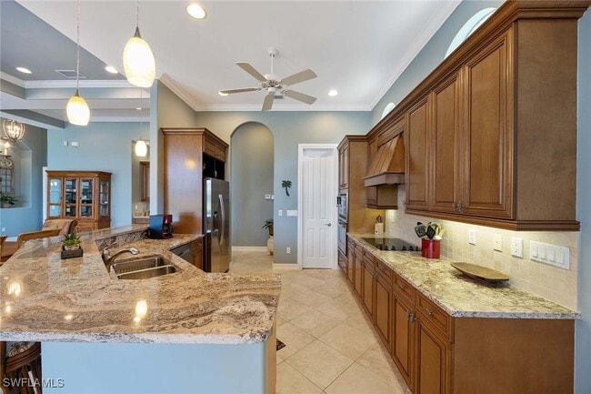 property at 8902 Shenendoah Cir