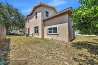 5610 SW 43rd St in Davie, FL - Building Photo - Building Photo