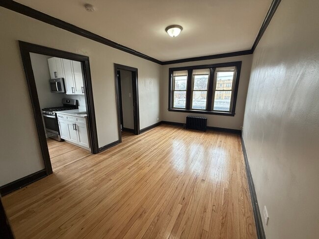 2107 Grove Ave in Berwyn, IL - Building Photo - Building Photo