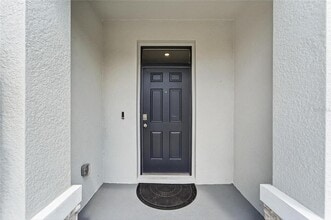 3504 White Dandelion Ct in Plant City, FL - Building Photo - Building Photo