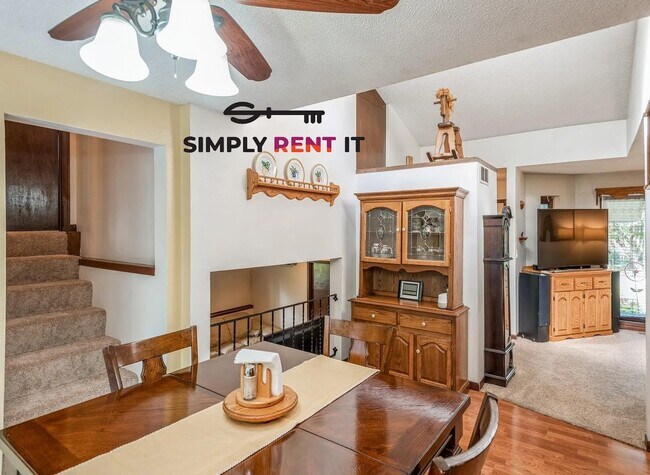 6300 Prairie Ridge Rd in Ames, IA - Building Photo - Building Photo