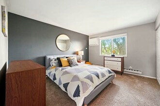 Flats at Gladstone in Glendale Heights, IL - Foto de edificio - Building Photo