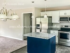 211 Olivarri Dr in Anderson, SC - Building Photo - Building Photo