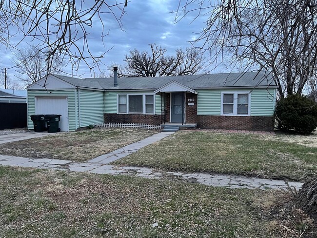 property at 210 Walnut St