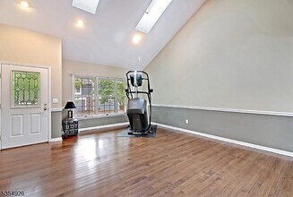 3 Knollcrest Rd in Bedminster, NJ - Building Photo - Building Photo