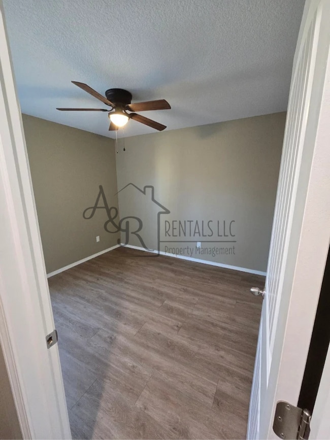 217 W Forest St in Pittsburg, KS - Building Photo - Building Photo