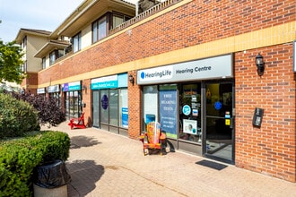 2411-2427 Marine Dr in Oakville, ON - Building Photo - Building Photo