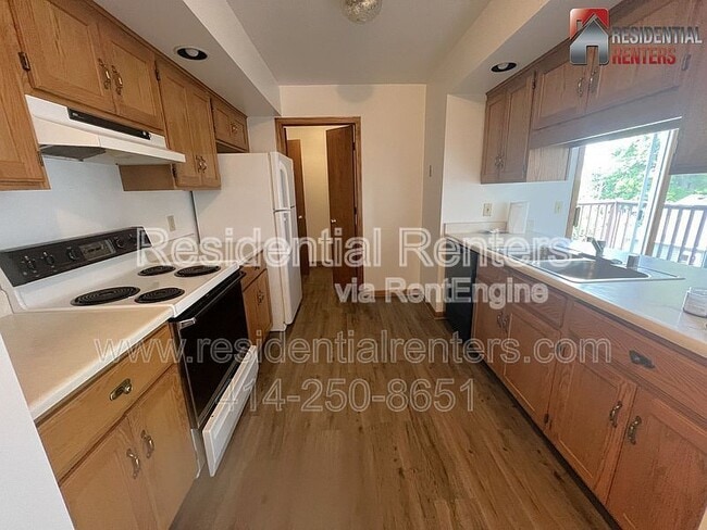 property at 1569 Wisconsin Ave