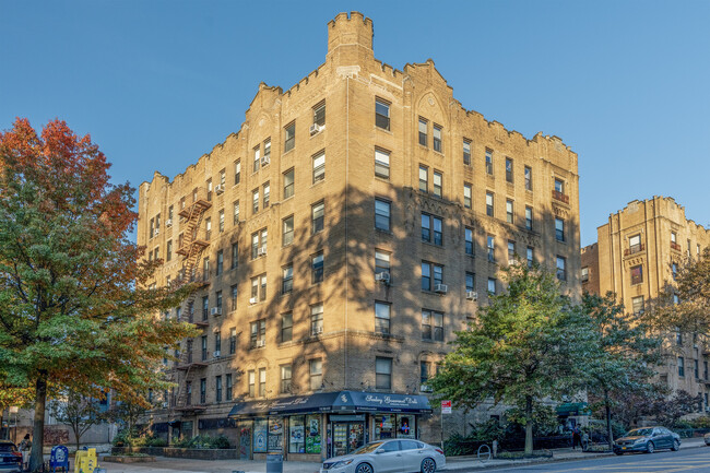 135 Prospect Park SW in Brooklyn, NY - Foto de edificio - Primary Photo