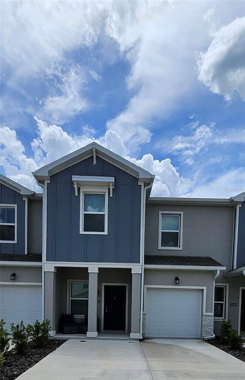 property at 2436 Skyline Lp