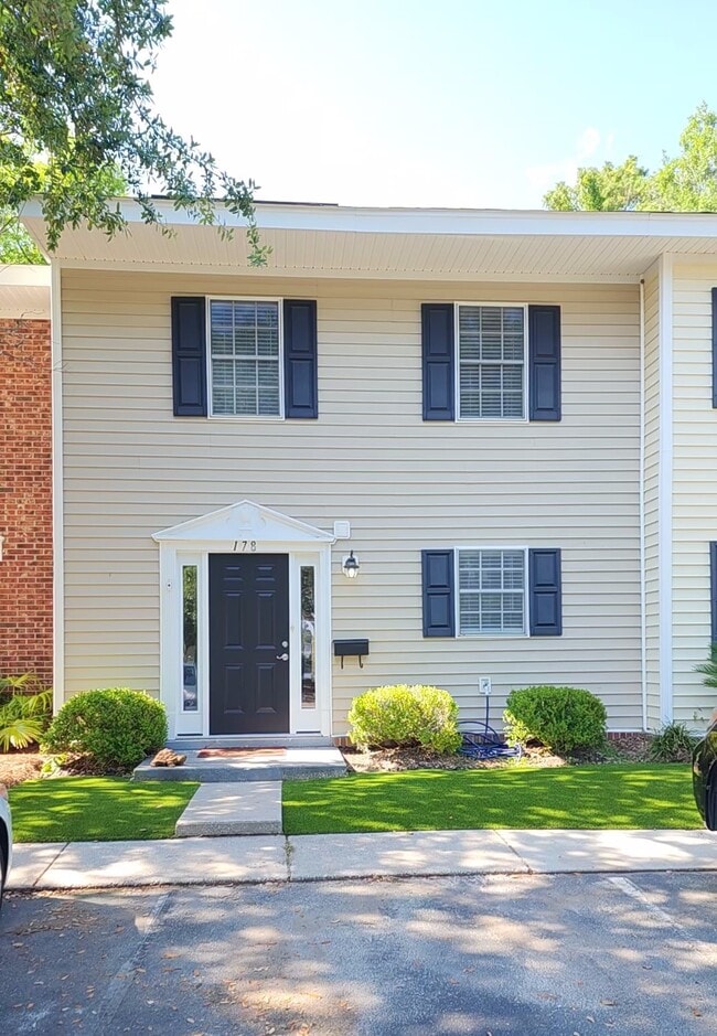 property at 178 Heritage Cir