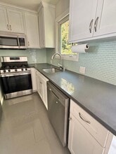 836 Penn St in El Segundo, CA - Building Photo - Building Photo