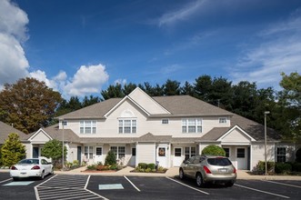 Birchwood at Concord (55+ Community) in Glen Mills, PA - Foto de edificio - Building Photo