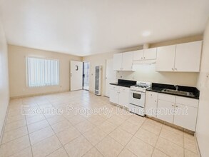 731 S F St in Oxnard, CA - Building Photo - Building Photo