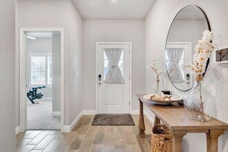 4133 Sierra Madre Ave in Clovis, CA - Building Photo - Building Photo