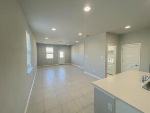 465 Unforgiven Ln in Jarrell, TX - Building Photo - Building Photo