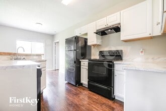 3697 Duar Terrace in North Port, FL - Building Photo - Building Photo