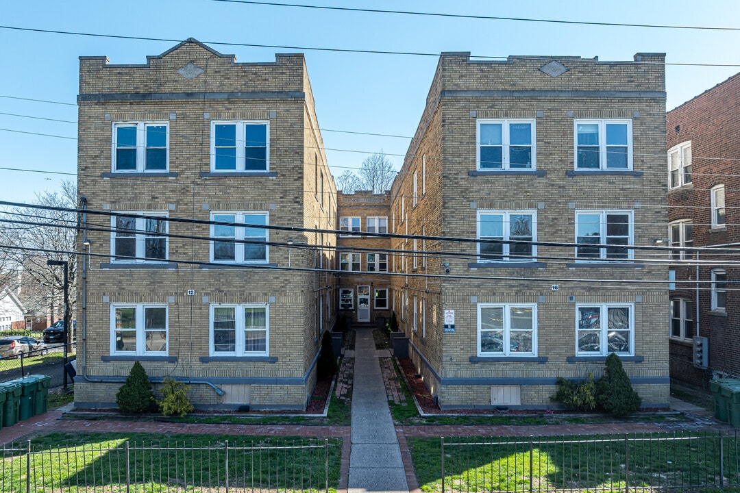 12-16 Groton St in Hartford, CT - Foto de edificio
