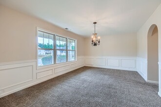 1071 Mcduffie Cir in Douglasville, GA - Building Photo - Building Photo