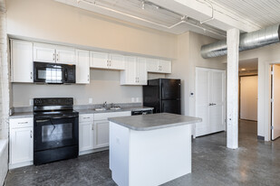 Wheelhouse Lofts Apartments