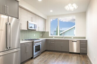 5517 4th Ave NW in Seattle, WA - Building Photo - Building Photo